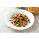 鶏皮とにんにくの芽の甘辛焼き