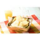 湖池屋ポテトチップス(じゃがいもと塩)